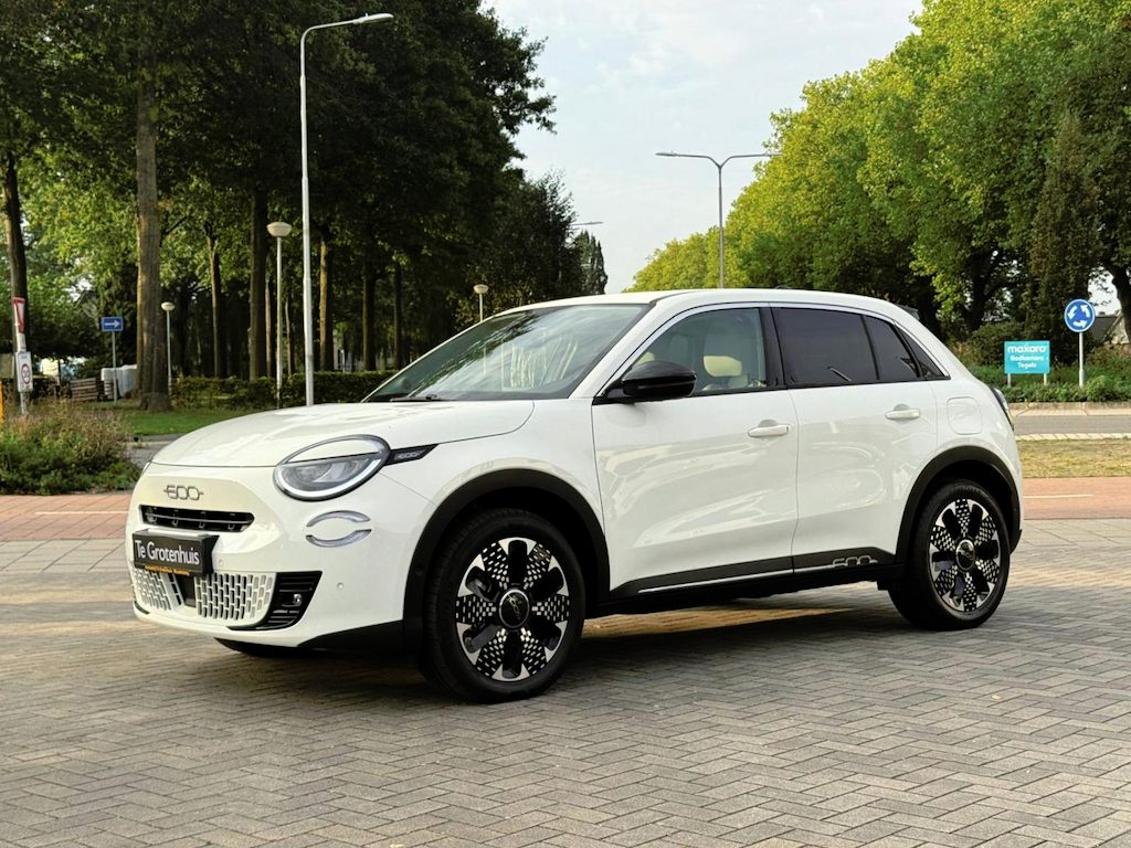 Fiat 600 La Prima 1.2 Hybrid Automaat | Winterpack |