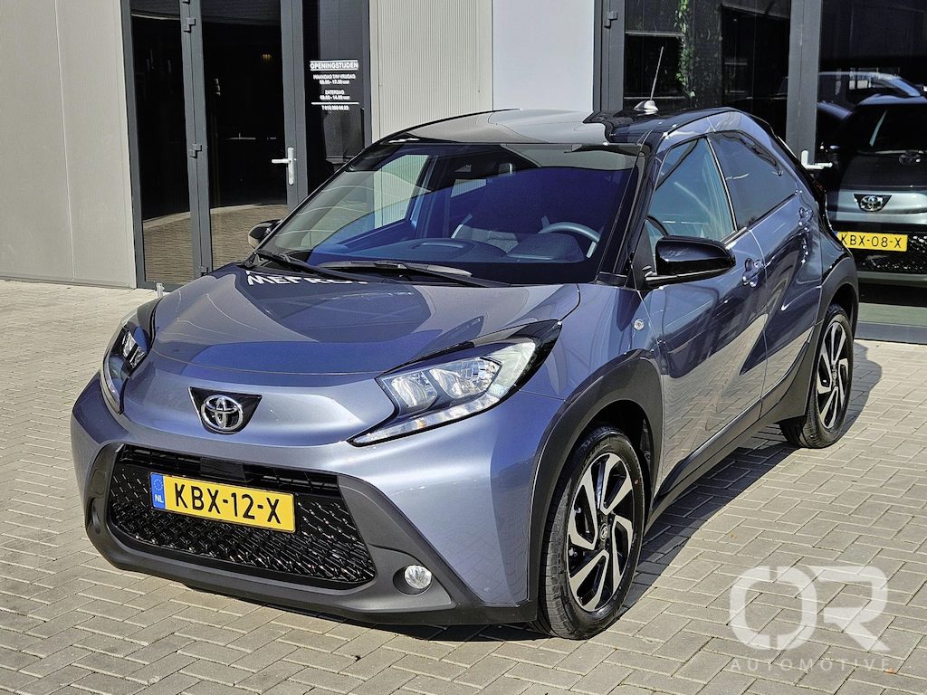 Toyota Aygo X 1.0 VVT-i MT Pulse Two Tone Fabrieksgarantie
