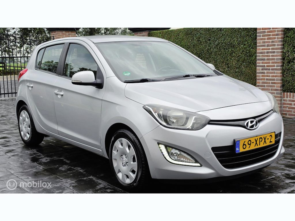 Hyundai i20 1.4i i-Vision Automaat NAP+APK Inruil Mogelijk