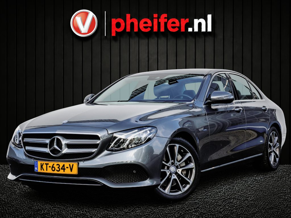 Mercedes-Benz E-klasse 350 e Lease Edition Camera/ Navigatie/ Stoelverwarming/ Half leer/ Sfeerverlichting/ Luchtvering