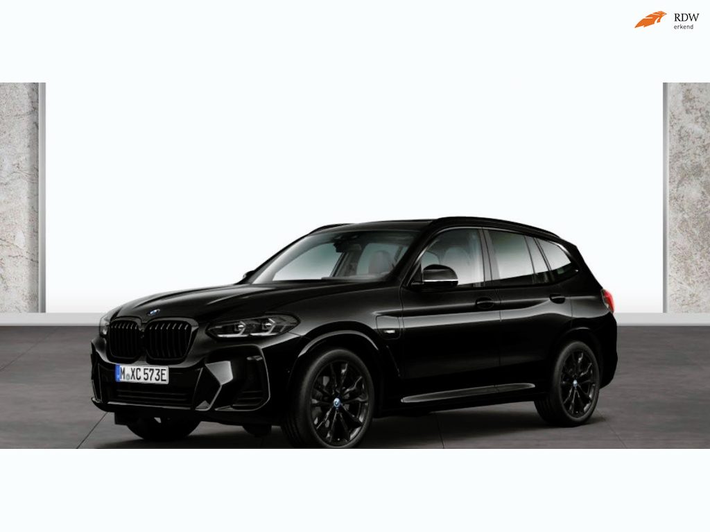 BMW X3 XDrive30e High Executive/M Pakket/Pano/Keyless/360Camera/Stoelverkoeling/Stoelverwarming/Memory/Headup/Dodehoek/Led/20"/