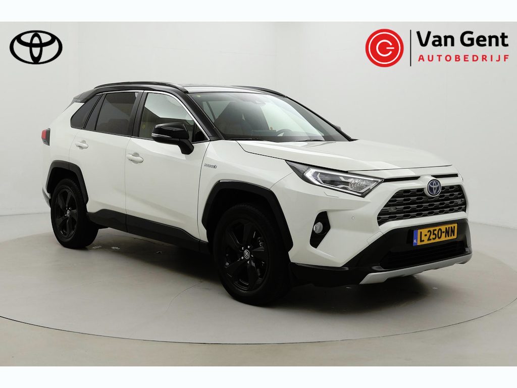 Toyota RAV4 2.5 Hybrid AWD Bi-Tone | Navigatie | Apple Carplay / Android Auto | Stoel-/stuurverwarming | Verwarmbare voorruit | Leder | BearLock | Parkeersensoren voor/achter | Camera | Keyless | Adaptive Cruise | Clima | 18 inch