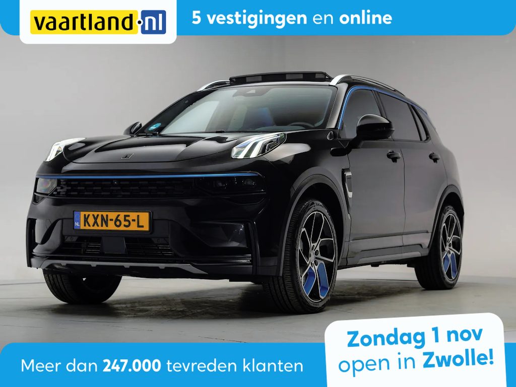 Lynk & Co 01 1.5 PHEV MY23 6,6kW Zwart [ SOH 96% | Zwarte hemel 360°cam Apple/Android Pano Navi ]