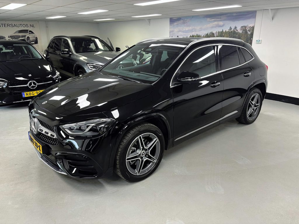 Mercedes-Benz GLA 250 e AMG NW MODEL 2024 Pano 360 Memory LED