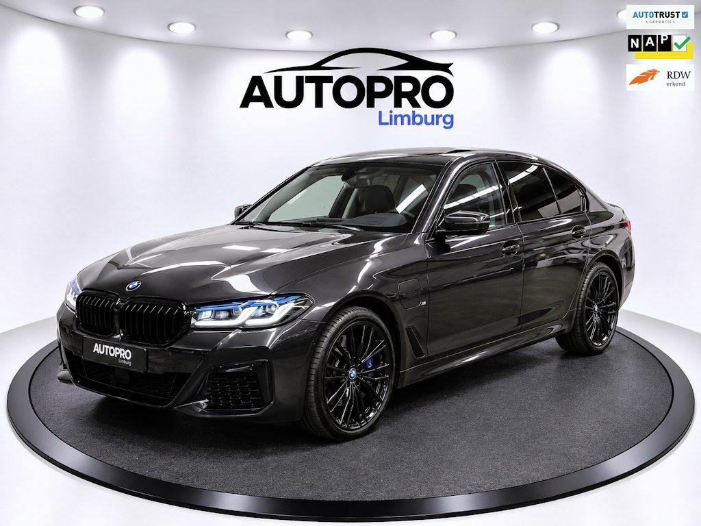 BMW 5-Serie 545e xDrive M-sport Business Edition Plus |HUD|Pano|Stoelkoeling