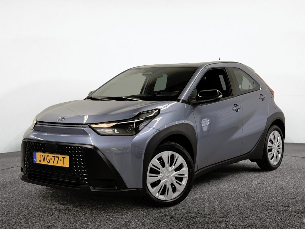 Toyota Aygo X Hybrid 115 play