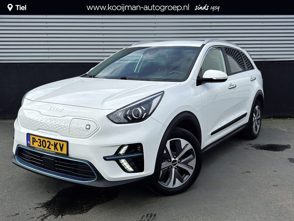 Kia Niro EV e-Niro Edition 64 kWh Navigatie, Nieuw geleverd, Dealeronderhouden, 1e eign. BTW-auto, Stoel- & Stuurwiel verwarming, Achteruitrijcamera, Smart Key