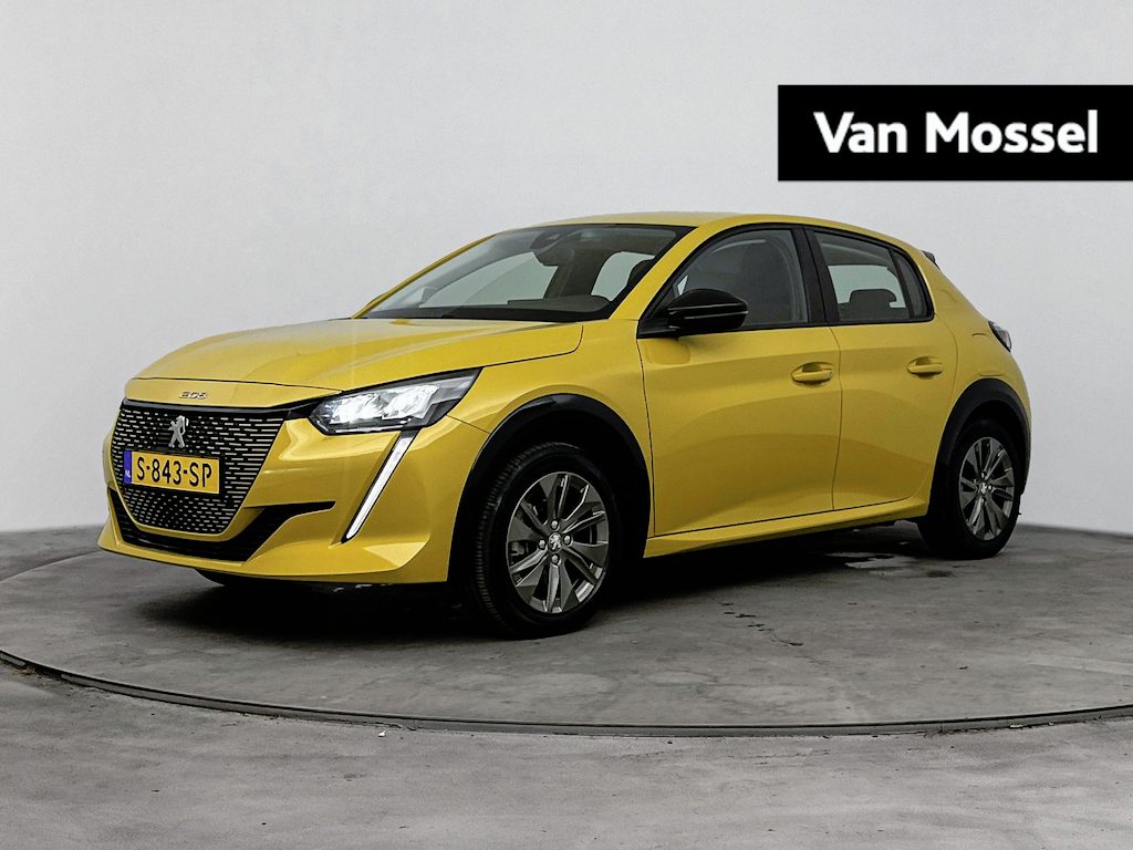 Peugeot e-208 EV Active Pack 50 kWh 136PK | Navigatie via Telefoon | Climate Control | Lichtmetalen Velgen | Cruise Control | Apple CarPlay & Android Auto