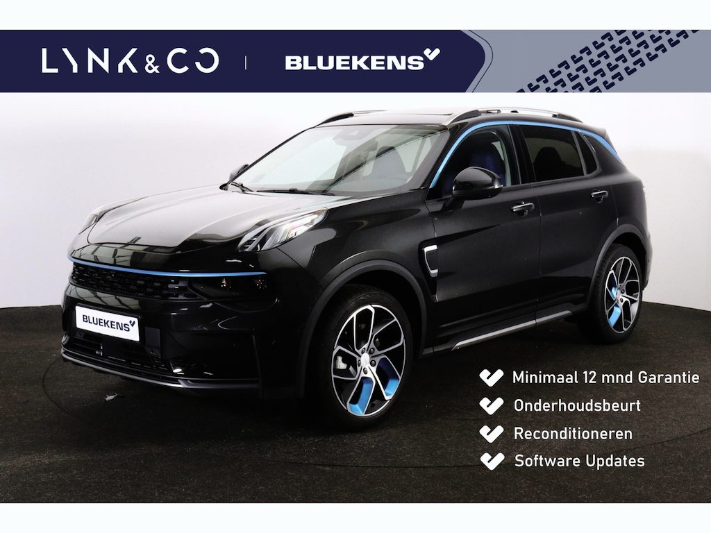 Lynk & Co 01 1.5 - Panorama/schuifdak - Adaptieve Cruise control met stuurovername - 360º Camera - Infinity Audio by Harman/Kardon - BLIS - Stoelverwarming voor - Adaptieve LED koplampen - Geïntegreerde dashcam voor - Elektr. bedienb. achterklep - Draadloze Apple Carplay & Android Auto - Keyless Entry & drive - 20' LMV