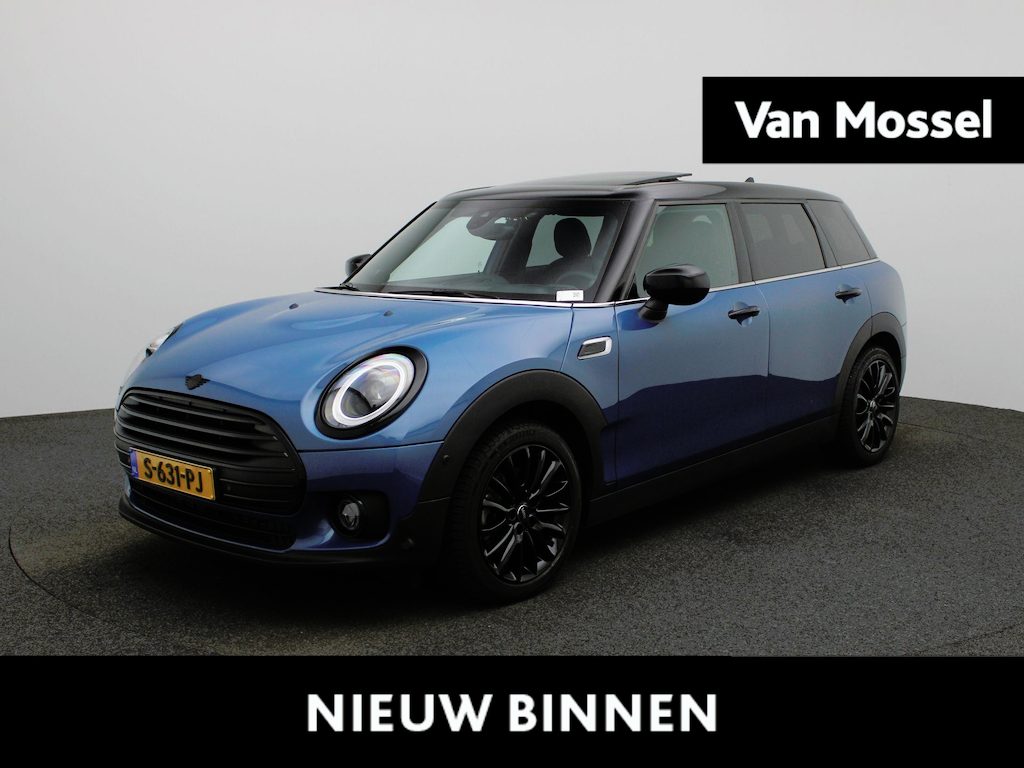 MINI Clubman 1.5 Cooper Classic | PANORAMADAK | ACHTERUITRIJCAMERA | HARMAN KARDON | MEMORY | STOELVERWARMING | HEAD UP | CRUISE CONTROL | APPLE CARPLAY - ANDROID AUTO | CLIMATE CONTROL |