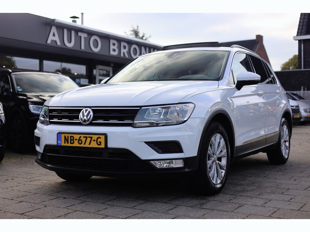 Volkswagen Tiguan 1.4 TSI I PANO I CARPLAY I COMFORT I 17 INCH