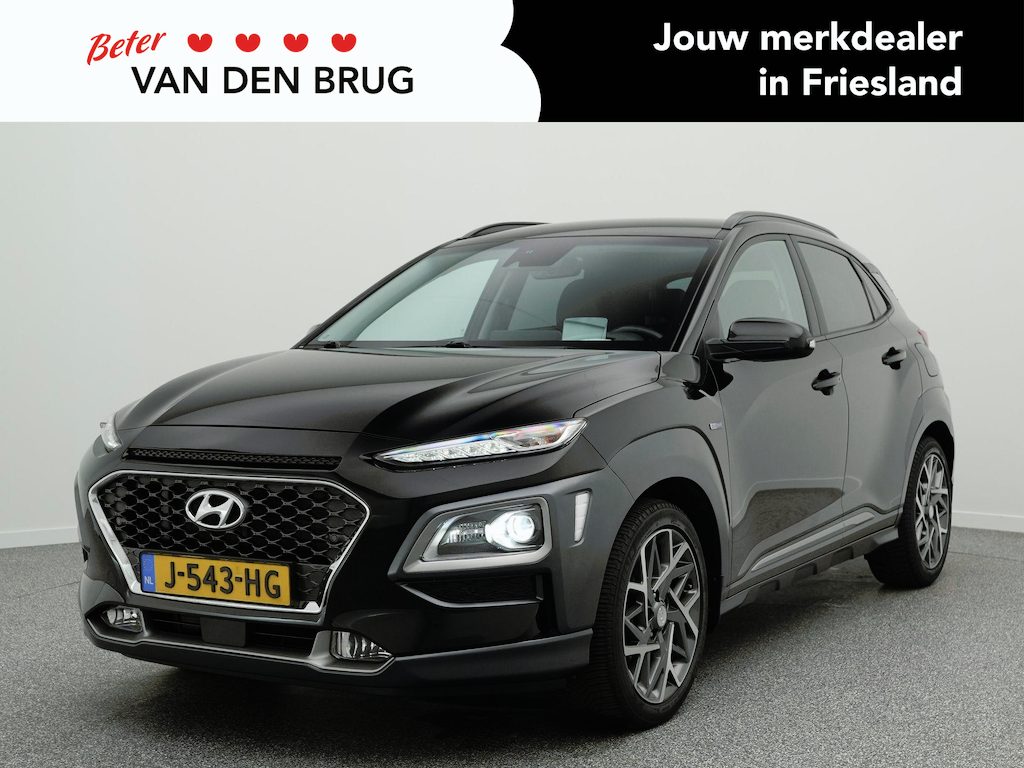 Hyundai Kona 1.6 GDI HEV Premium 142 PK Automaat | Head-Up Display | Achteruitrijcamera | Stuur & Stoelverwarming | Trekhaak |