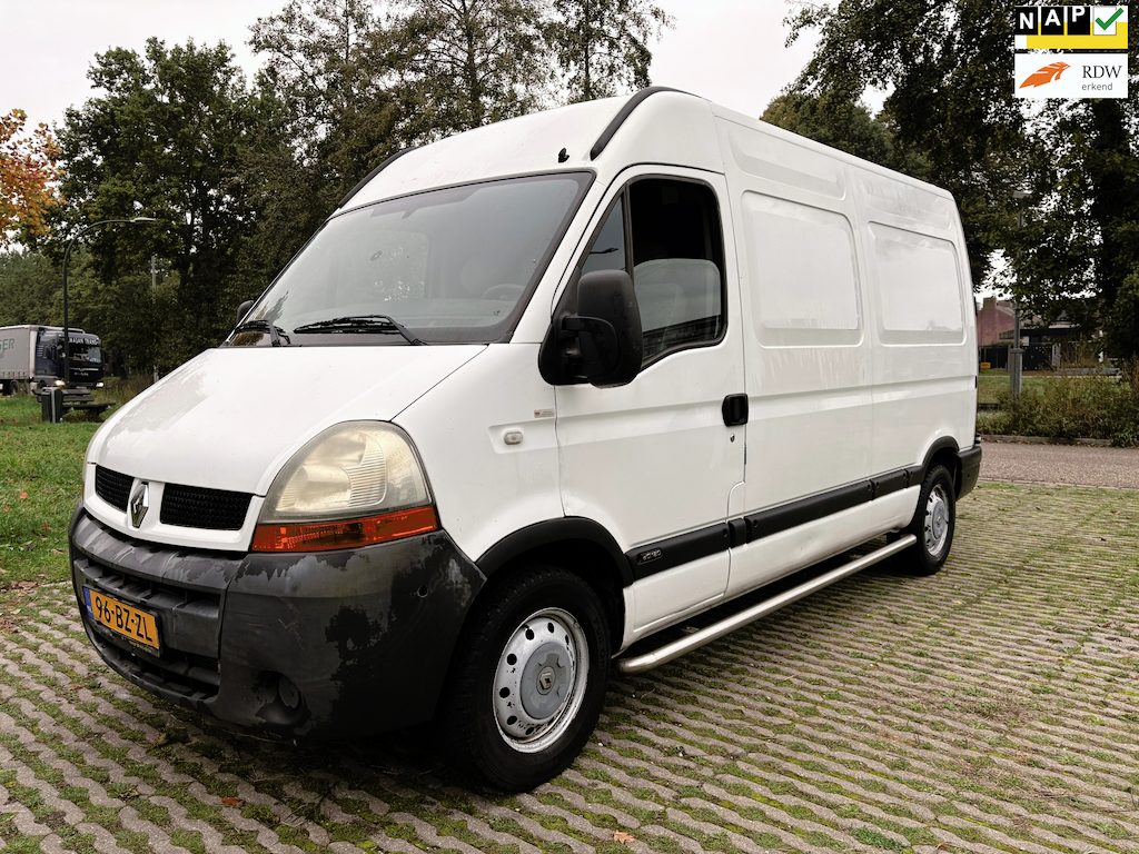 Renault Master T35 2.5dCi L2H2 - airco - cruise control