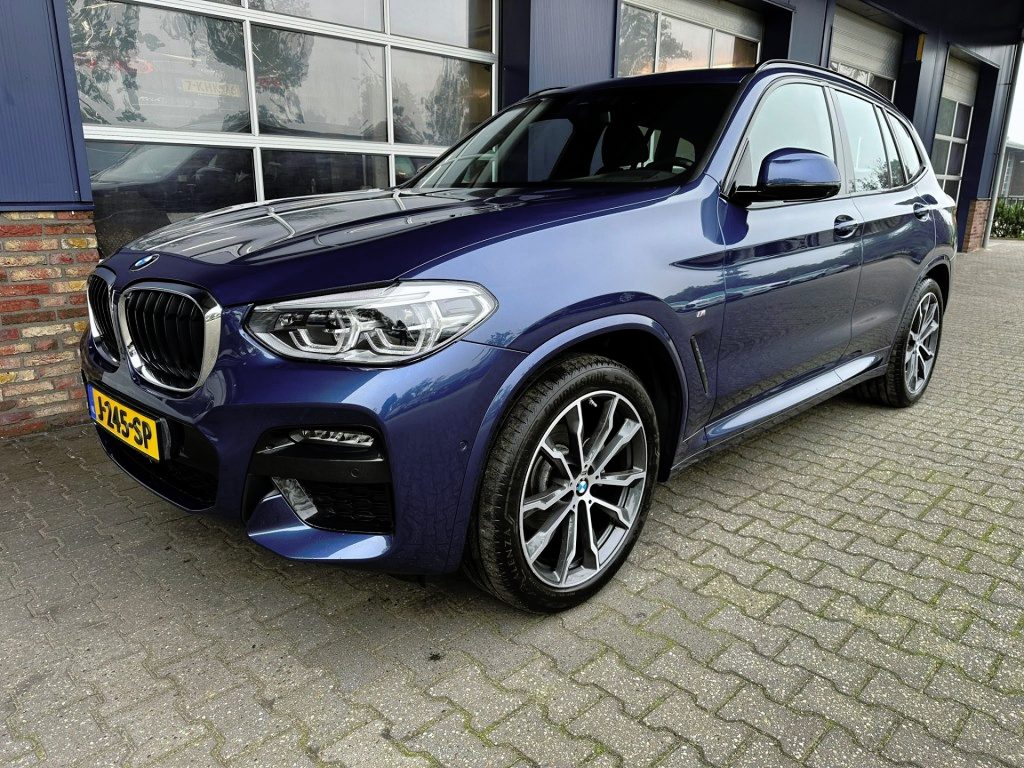 BMW X3 XDRIVE20I High Executive Edition, M-Sport, ACC, 360 Camera, Trekhaak, Stuur/stoel verwarming, Heau-up, ALL IN prijs!