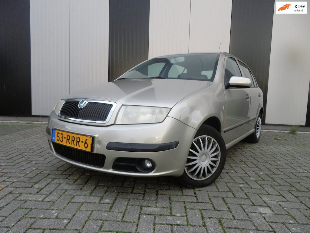 Skoda Fabia 1.4-16V Elegance