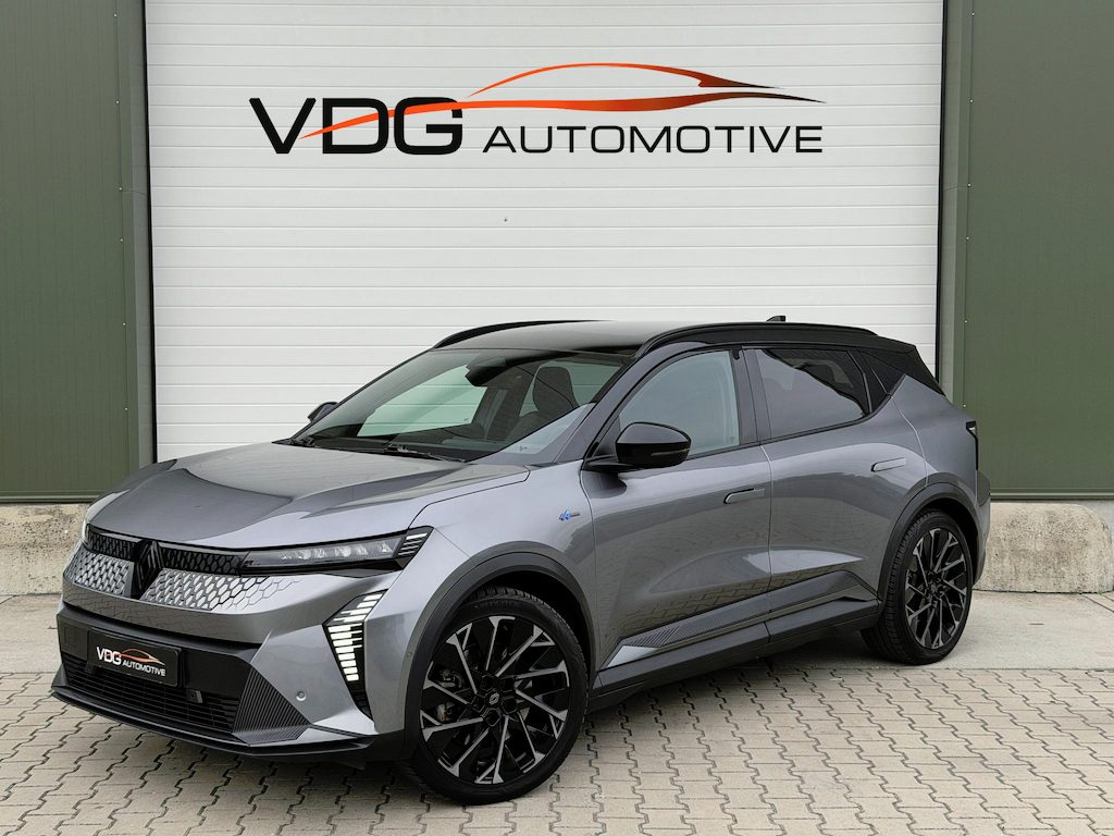 Renault Scenic E-Tech EV87 long range Alpine / SOH 98% / WLTP 625km / Snel lader / Solarbay Panoramadak / Harman Kardon / Two Tone / Adaptive Cruise / Camera