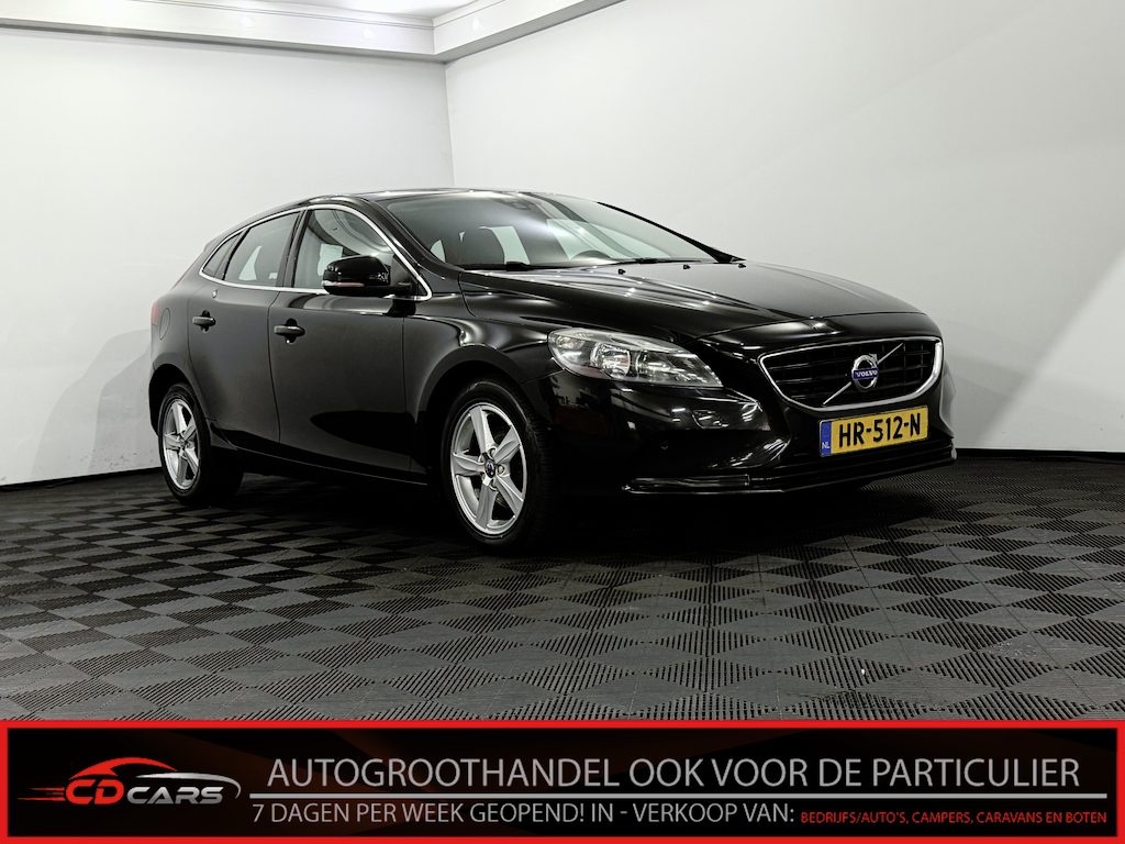 Volvo V40 2.0 D2 Summum Business Leder, Navi, Parkeersensoren, Cruise control, A start, ,Lichtmetalen velgen, Stoelverwarming