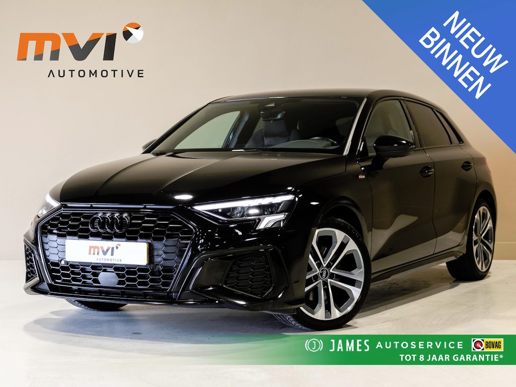 Audi A3 Sportback 30 TFSI S-Line edition / 110pk / NAP / Afgevlakt stuurwiel /