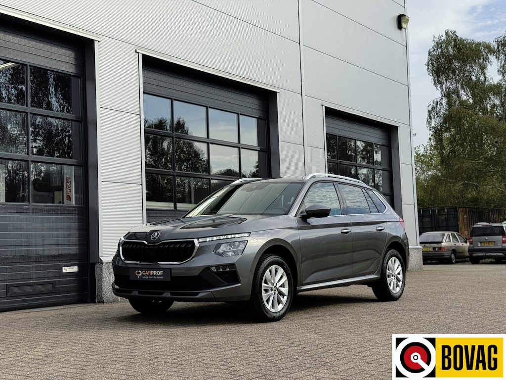 Skoda Kamiq 1.0 TSI DSG Selection Rijklaarprijs incl. afleveringsbeurt en 12 maanden BOVAG-garantie | Achteruitrijcamera | Apple Carplay/Android Auto | Cruise Control | Climate Control |
