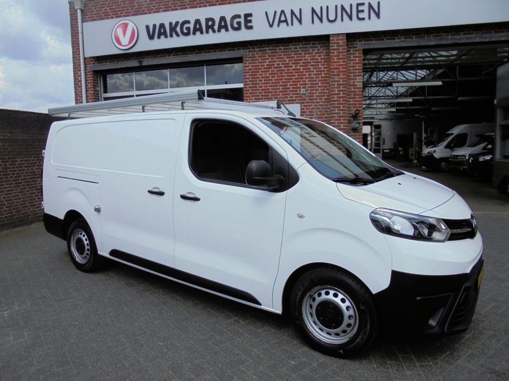 Toyota ProAce 1.6 D-4D Cool Comfort||L3-H1||Trekhaak||Imperiaal||Airco||