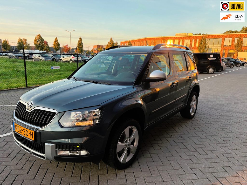Skoda Yeti 1.2 TSI Greentech Ambition outdoor camera navi 17 inch
