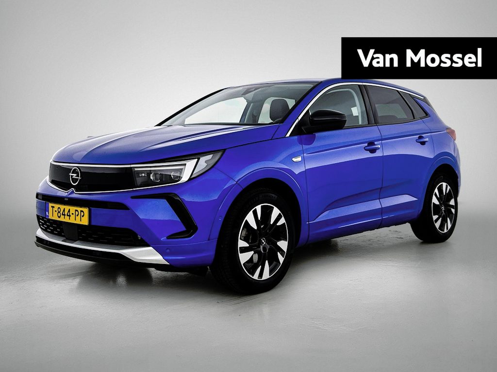 Opel Grandland 1.2 Turbo Elegance Automaat | Camera | Navigatie | Digitaal Cluster | Adaptieve Cruise Control | Dodehoek Detectie | Sensoren V+A | Elektrische Kofferklep | Stoel&Stuurverwarming | 130PK