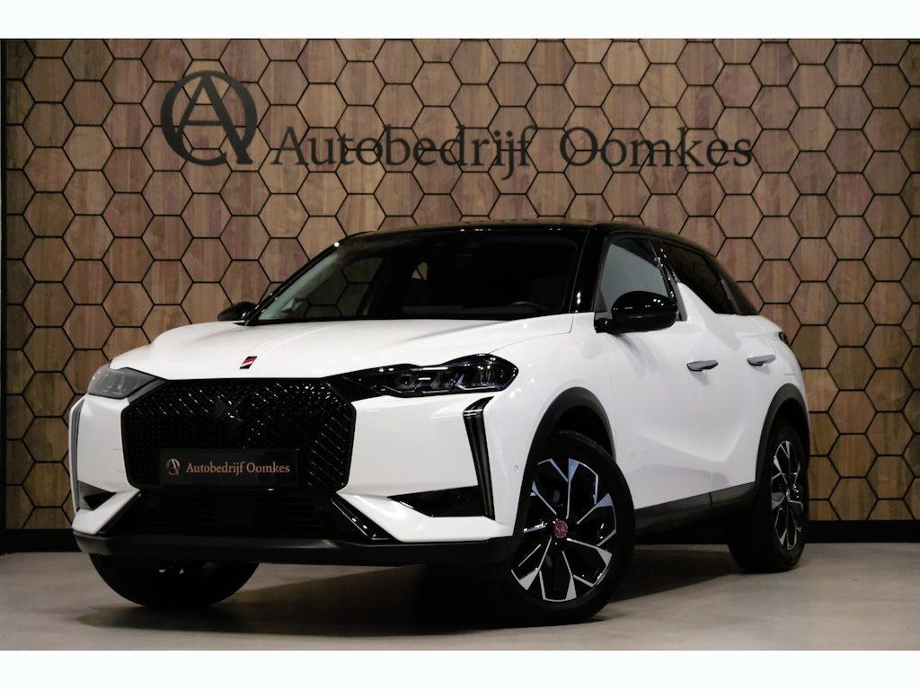 DS 3 1.2 PureTech Performance Line+ |40.768km| Leder/Alcantara Navi|Camera|Apple Carplay