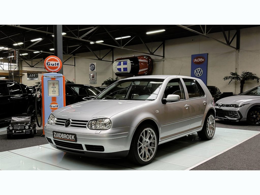 Volkswagen Golf 1.6 16v Pacific | Stoelverwarming | Clima | 5-Drs
