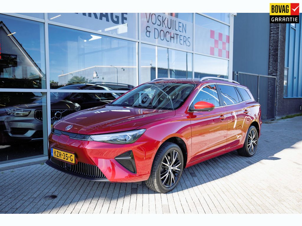 MG MG5 Electric Long Range Luxury 61 kWh Red