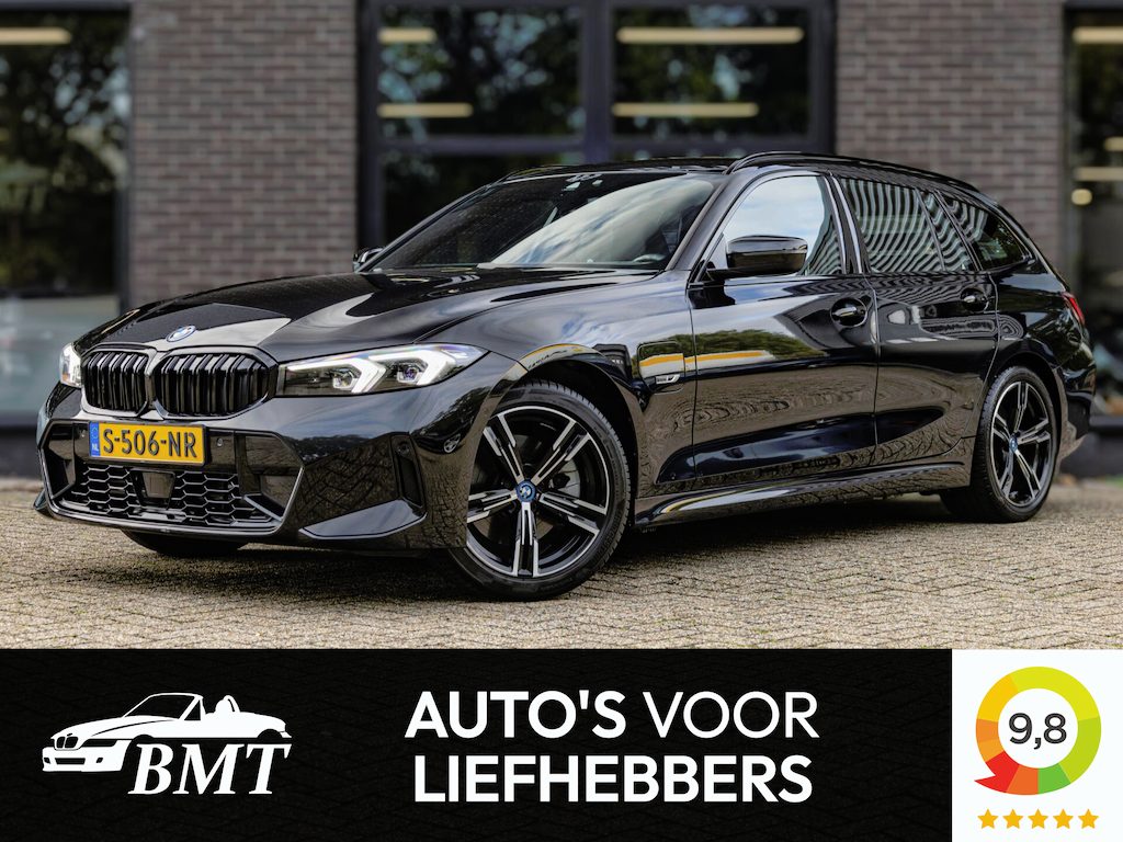 BMW 3-Serie 330e G21 Touring M Sport / NAP / Adaptive / Keyless / Trekhaak / BTW