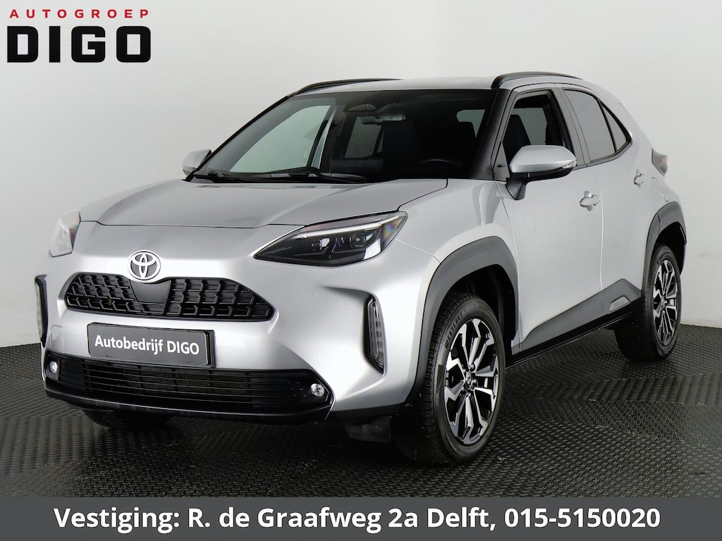 Toyota Yaris Cross 1.5 Hybrid 115 Dynamic Luxury | Stuur- & Stoelverwarming | Apple Carplay & AndroidAUTO | Privacy Glass |