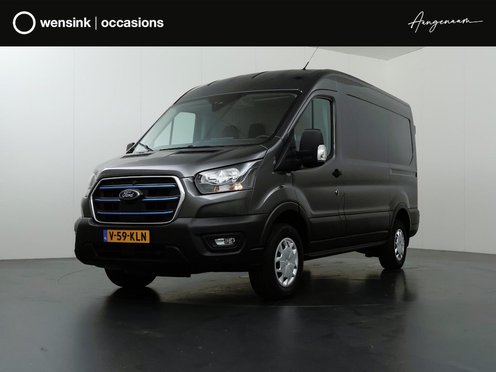 Ford E-Transit Ford E-Transit 350 | L2 H2 | TREND | 68 kWh | NAVIGATIE | PARKEERCAMERA | 3-ZITS | ADAPTIVE CRUISE CONTROL | APPLE CARPLAY |