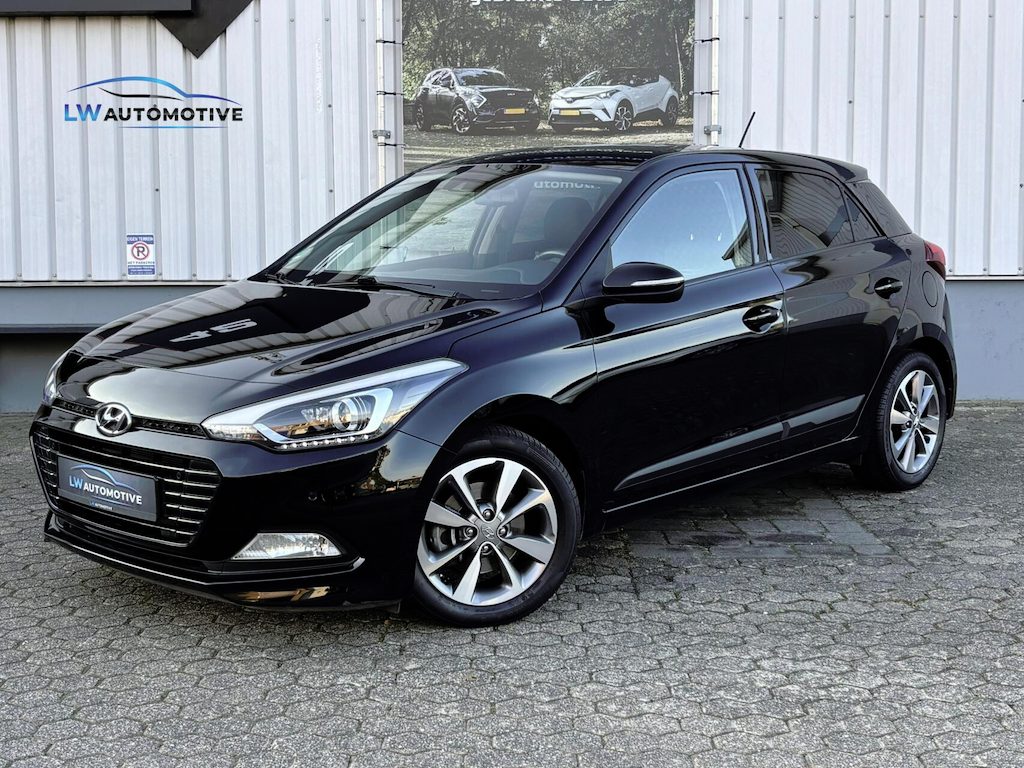 Hyundai i20 1.0 T-GDI 120pk Premium | Navi | Camera | PDC V+A | Stoel+stuurverwarming