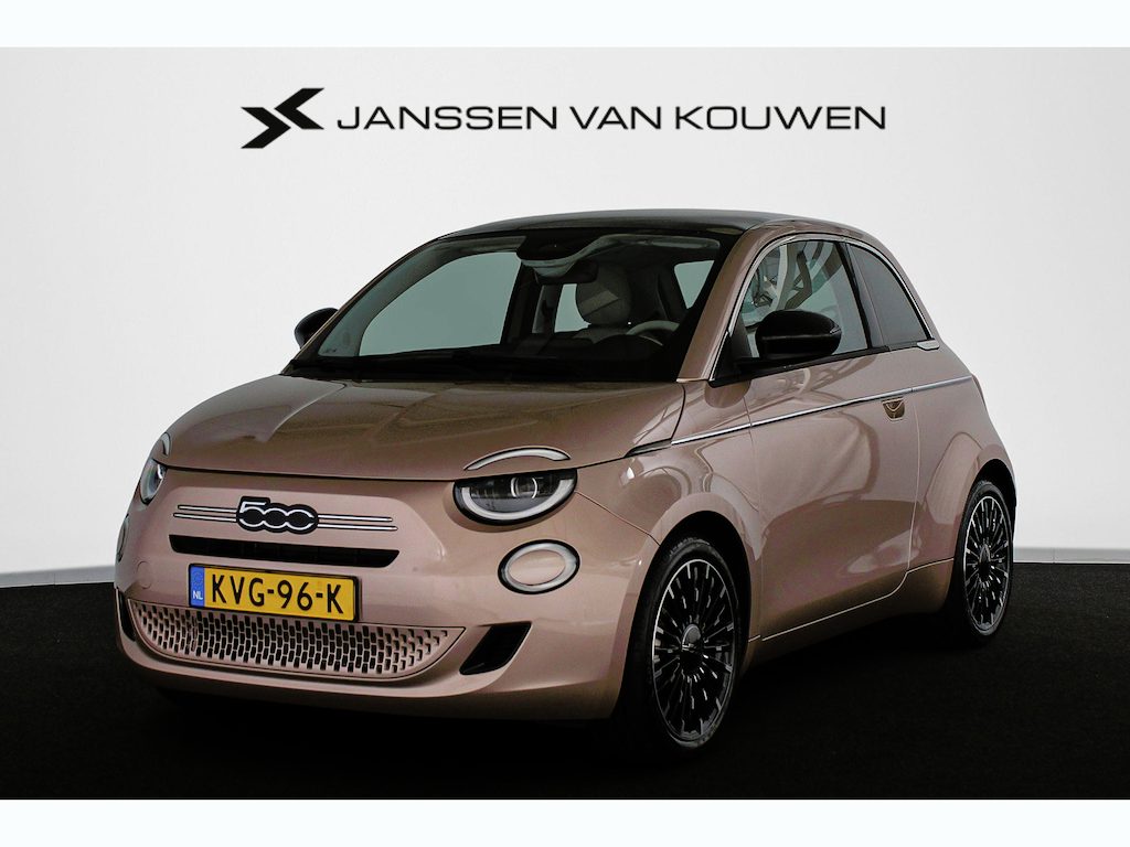 Fiat 500 1.0 Hybrid La Prima Panoramadak Stoelverwarming JBL Camera