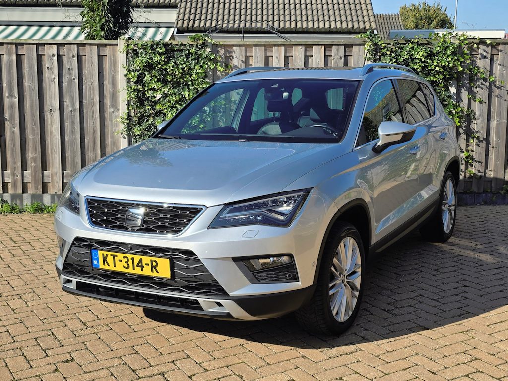 SEAT Ateca 1.4 EcoTSI Xcellence Pano,LMV,APP,CAM,LEER,TREKHAAK