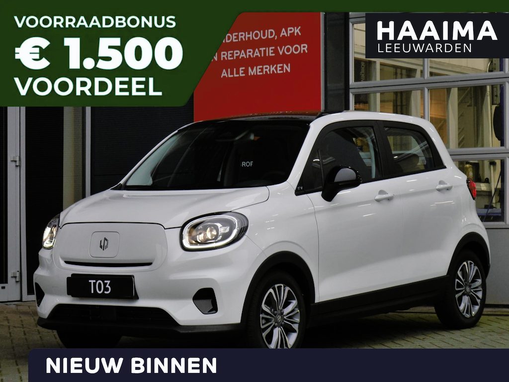 Leapmotor T03 Design 37.3 kWh | Nu met €1500,- voorraadvoordeel! | Nieuw | Snel leverbaar | Camera | Panoramadak | Adaptive cruise control | Dodehoek detectie | Lichtmetalen velgen