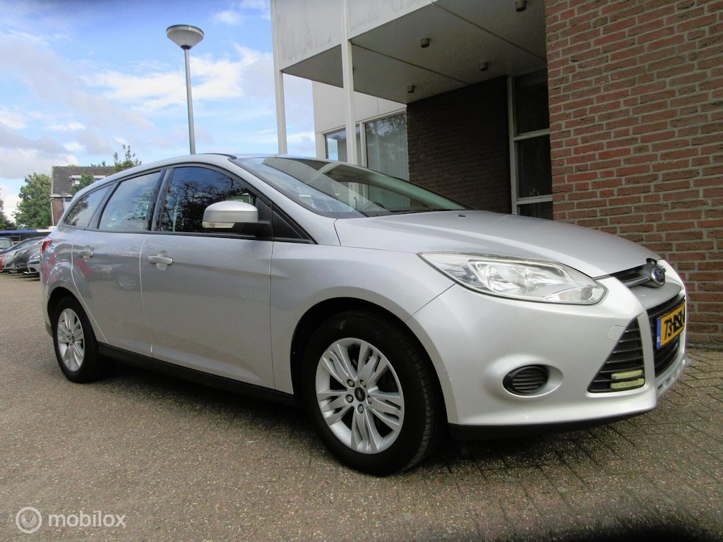Ford Focus Wagon 1.6 TI-VCT Trend / Airco / Trekh / Elektr ramen / APK