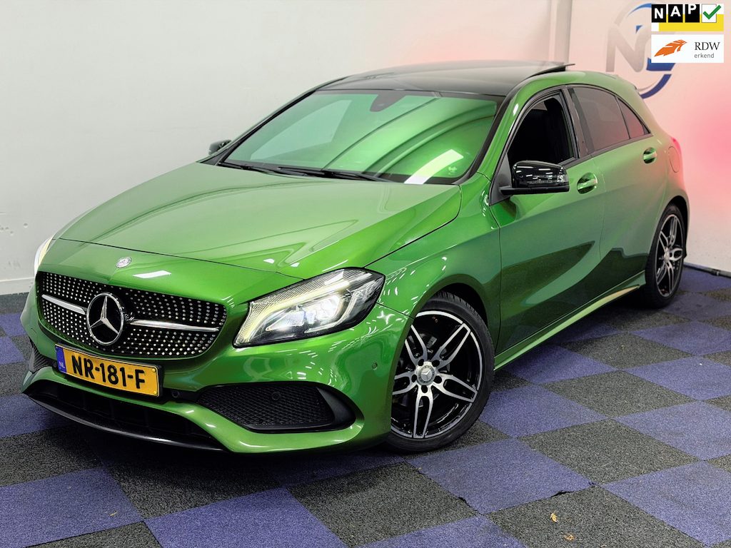 Mercedes-Benz A-klasse 180 Ambition / PANORAMADAK / AUTOMAAT / DEALER ONDERHOUDEN