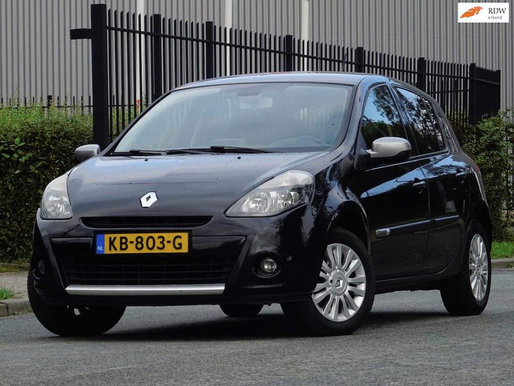 Renault Clio 1.6 Night & Day 5DR AUTOMAAT LEER/AC/CRUISE/PDC
