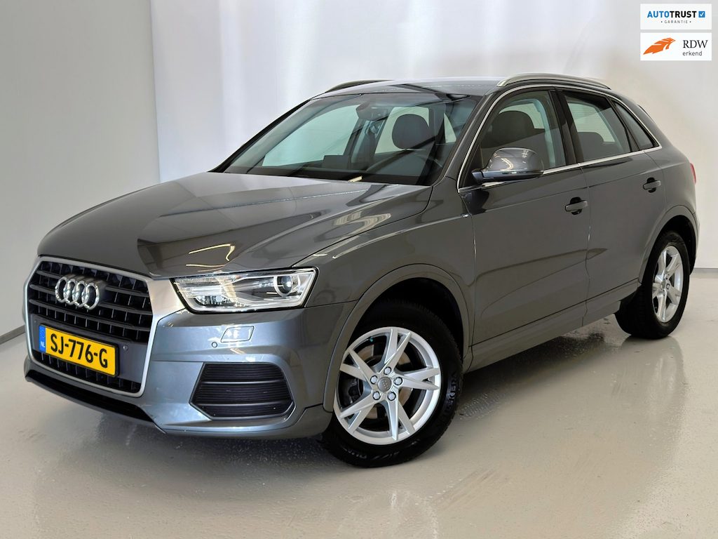 Audi Q3 1.4 TFSI / Xenon / Navi / Trekhaak / Stoelverwarming