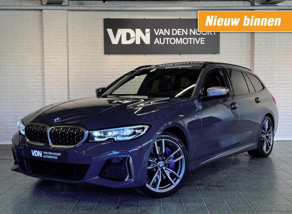 BMW 3-Serie Touring M340i xDrive Pano HUD H/K 360 Memory Trekhaak 19''