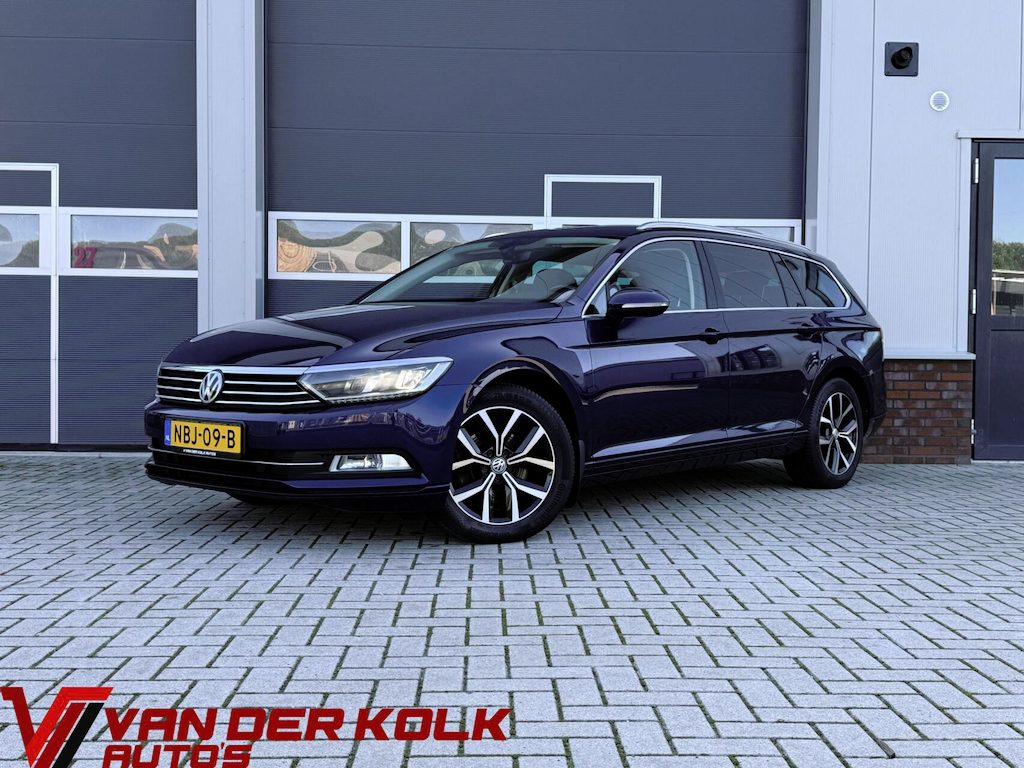 Volkswagen Passat Variant 1.4 TSI ACT Highline | Leder | Xenon | CarPlay | Navigatie | Adaptive Cruise | Climate | Stoelverwarming