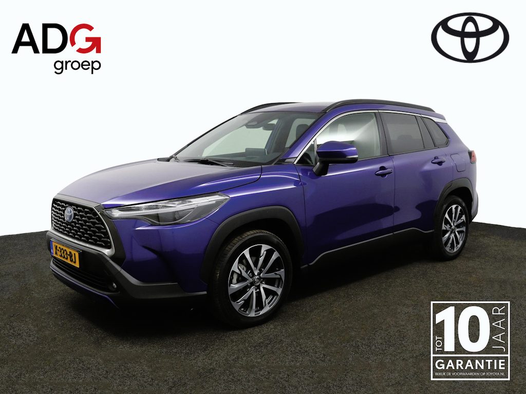 Toyota Corolla Cross Hybrid 200 Style | Stoelverwarming | Parkeersensoren | Half lederen bekleding | Licht metalen velgen | Elektrische achterklep |