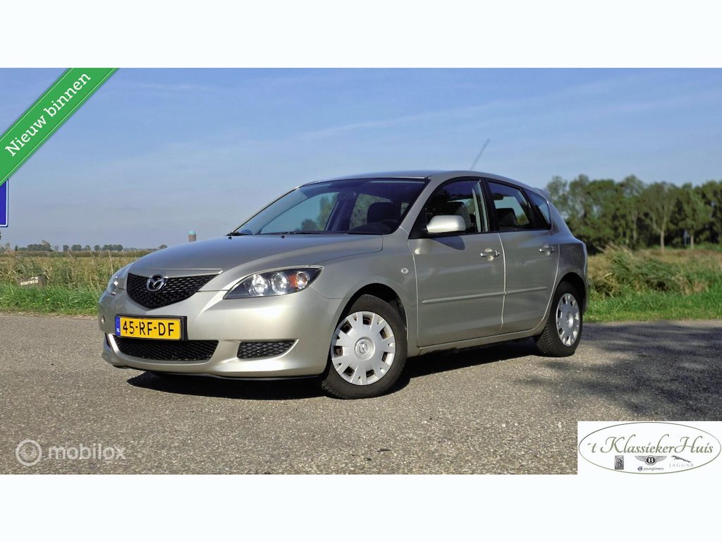Mazda 3 Sport 1.6 Touring
