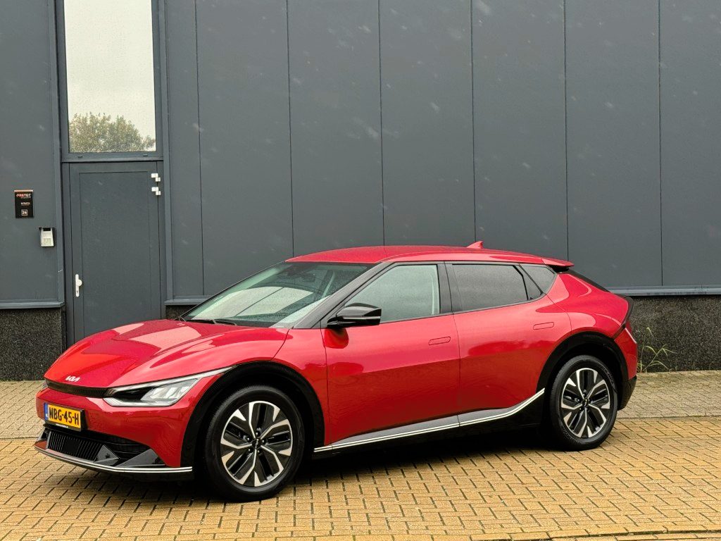 Kia EV6 Plus 77.4 kWh Leer
