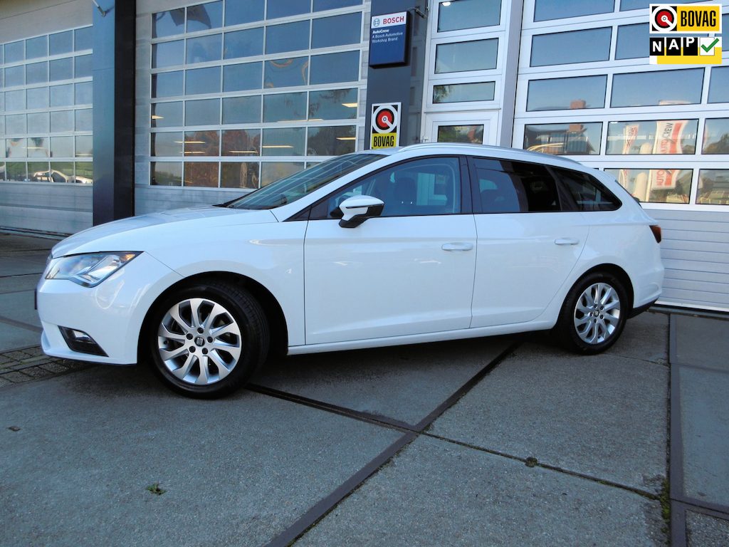 SEAT Leon ST 1.0 EcoTSI Style Connect / Carplay / Navi / PDC / NL