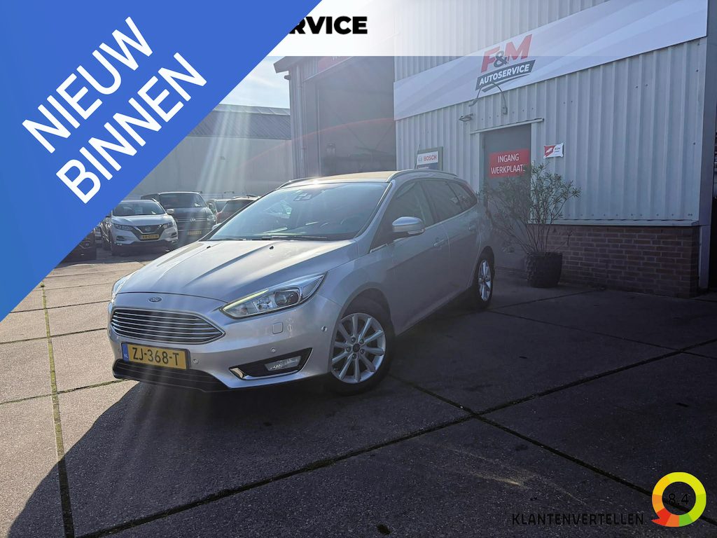 Ford Focus Wagon 1.5 Titanium Edition distributieriem is vv, clima, cruise, pdc, trekhaak afneembaar, stoel-stuurverwarming