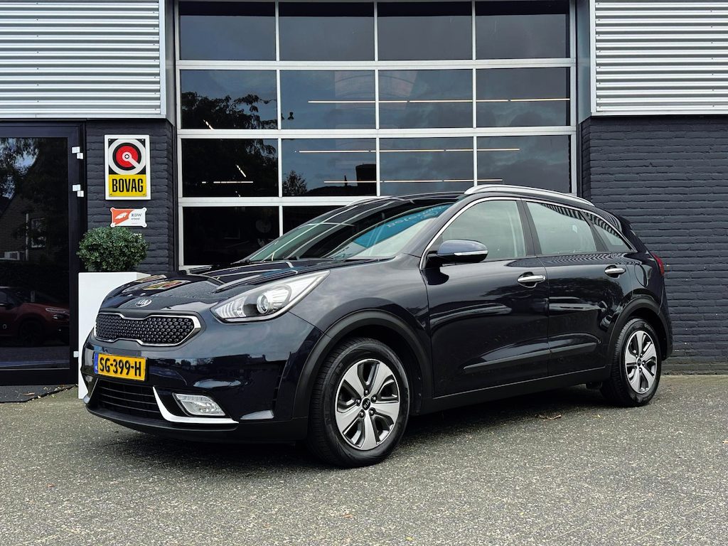 Kia Niro Hybrid 1.6 DynamicLine, Airco, CarPlay, Camera, Cruise, Trekhaak, Navi, Lane, NAP
