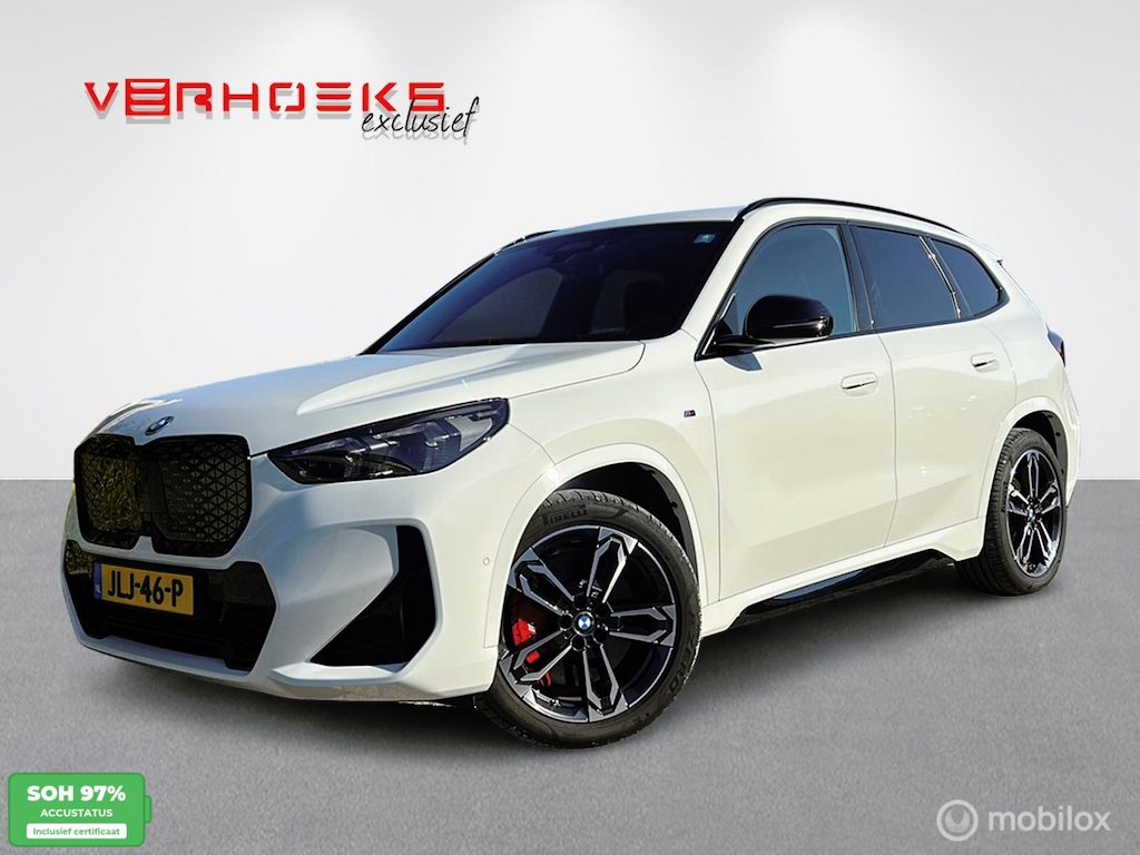 BMW iX1 eDrive20 67 kWh M Sport Pro Edition / BTW!!