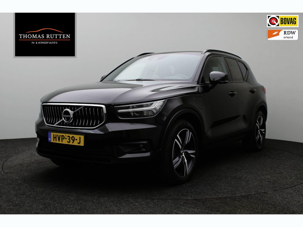 Volvo XC40 1.5 T5 Recharge Inscription 2021 | Navigatie | Carplay | Trekhaak Elektrisch | DAB Radio | 360 Graden Camera | Stoel & Stuur Verwarming | Volledig Digitaal Dash | Harman Kardon | Boekjes | 2 Sleutels